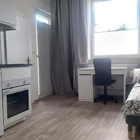 Lägenhet Mit Balkon 18